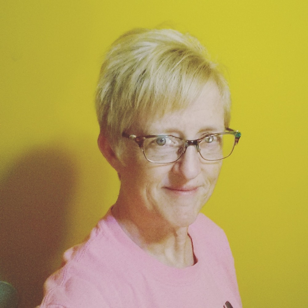 Meet your Posher, Angela